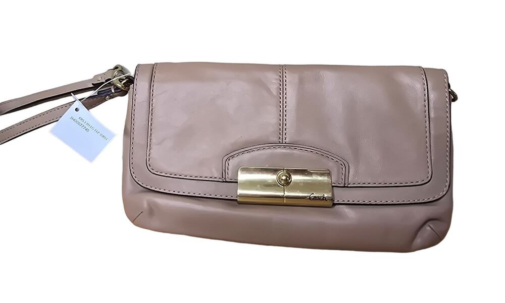 Authentic New With Tags Coach Leather Kristen Wristlet Purse with Gold Hardware